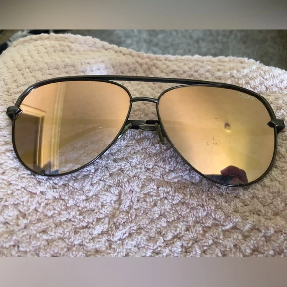 Quay X Desi Quay X Desi Perkins On The Low Square Sunglasses | Urban  main image 4